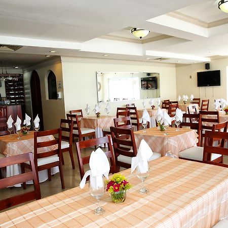 Hotel Los Jardines Santiago De Los Caballeros Eksteriør bilde