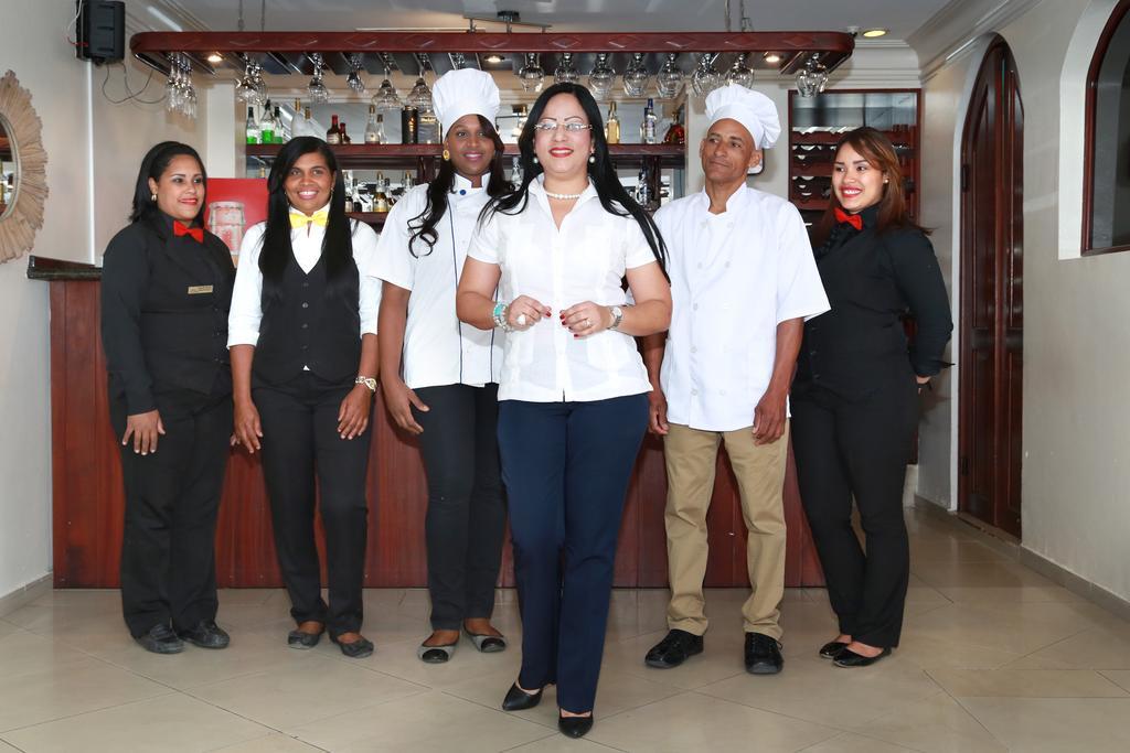 Hotel Los Jardines Santiago De Los Caballeros Eksteriør bilde