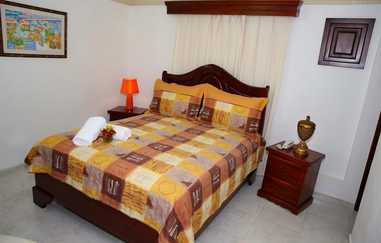 Hotel Los Jardines Santiago De Los Caballeros Eksteriør bilde